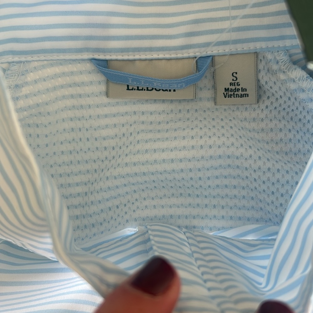 LL Bean Everyday Sun-smart Woven Shirt, 1/4 zip, Lake Stripe, S, NWT - Picture 2 of 4